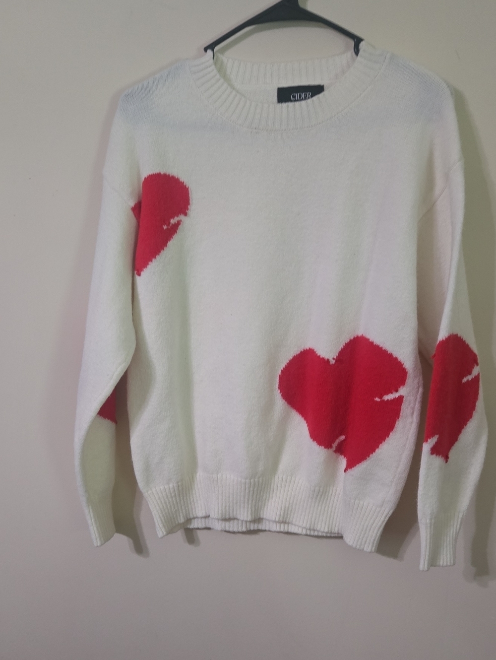 Cider White Crewneck Sweater with Bold Red Hearts